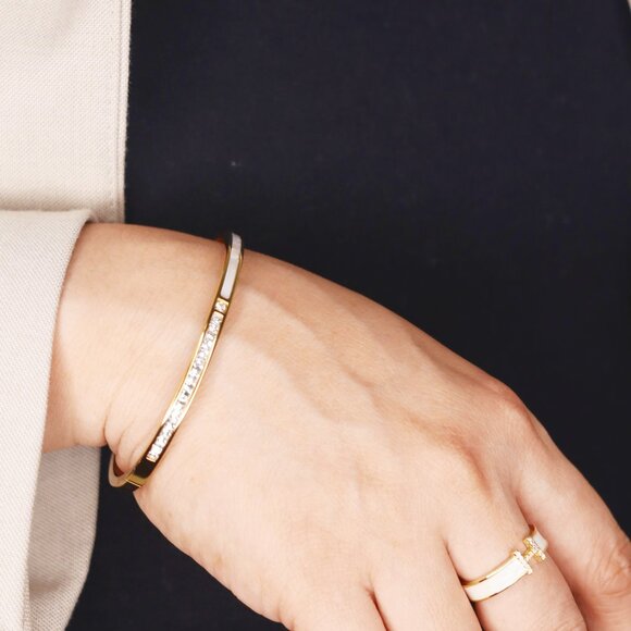 Stylish Novelty Bangle - Double-Sided Stainless Steel Jewelry Gift - Picture 2 of 2